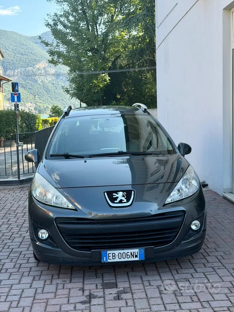Peugeot 207