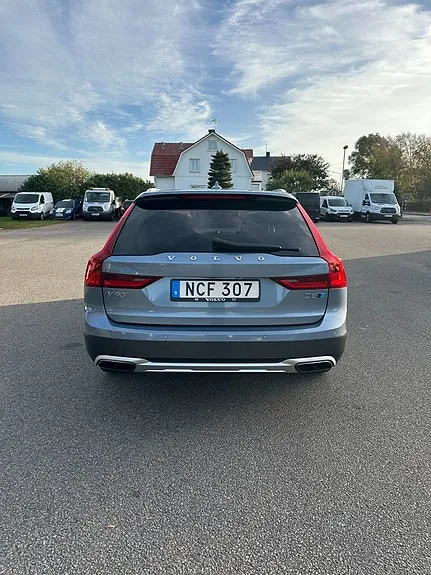Volvo V90 Cross Country 2018 photo 3