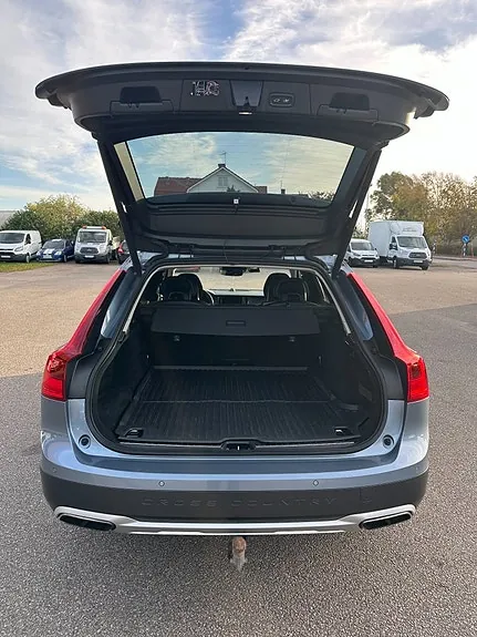 Volvo V90 Cross Country 2018 photo 4