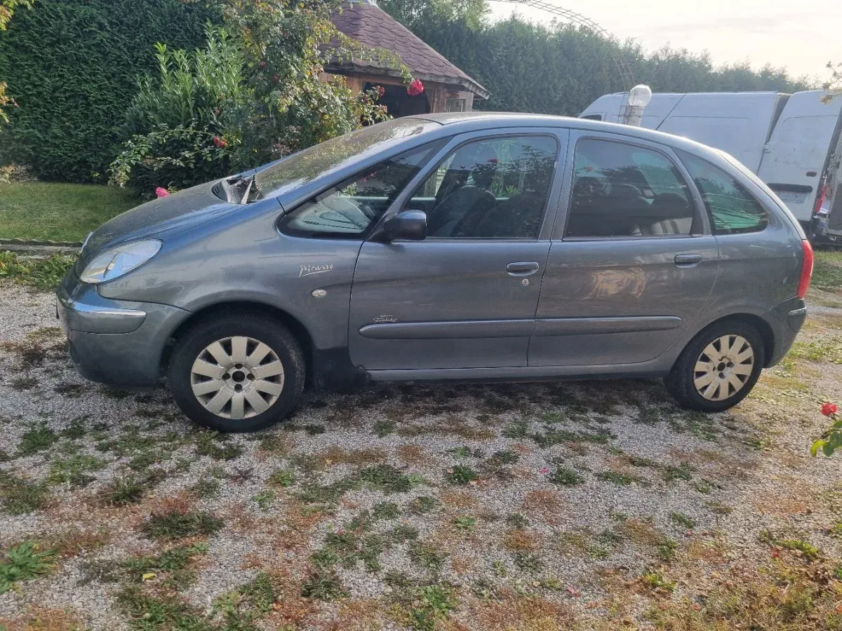 Citroen Xsara Picasso 2005 photo 2