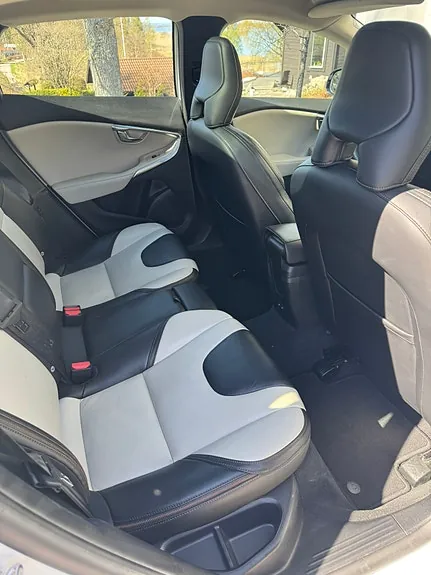 Volvo V40 Cross Country 2016 photo 5