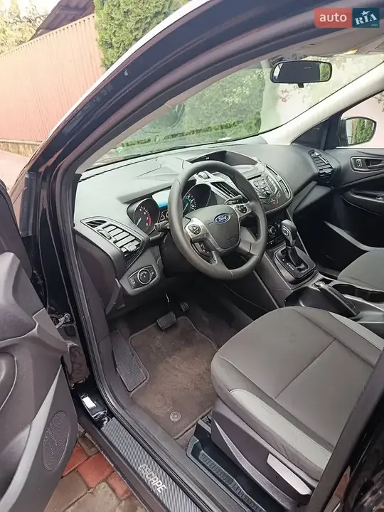 Ford Escape 2016 photo 5