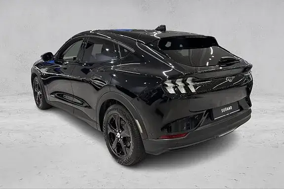 Ford Mustang Mach-E 2022 photo 3