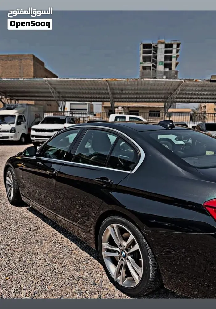 BMW 3 Series 2018 photo 2