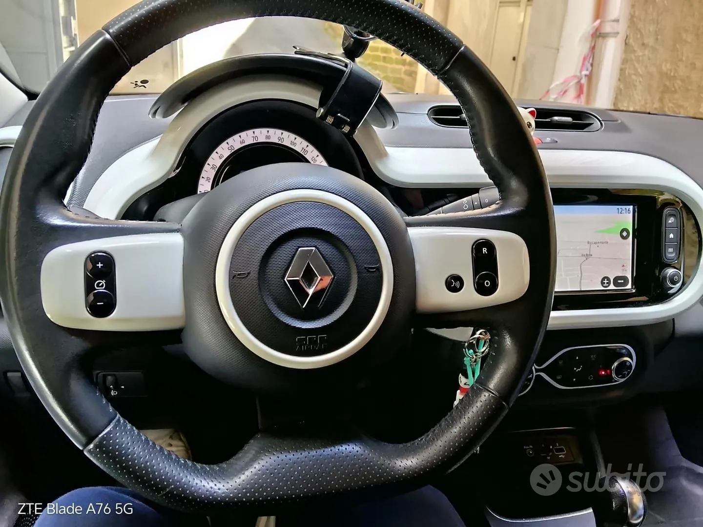 Renault Twingo 2021 photo 2