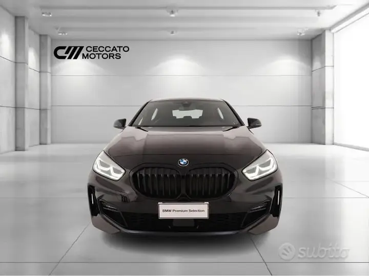 BMW 1 Series 2022 photo 2