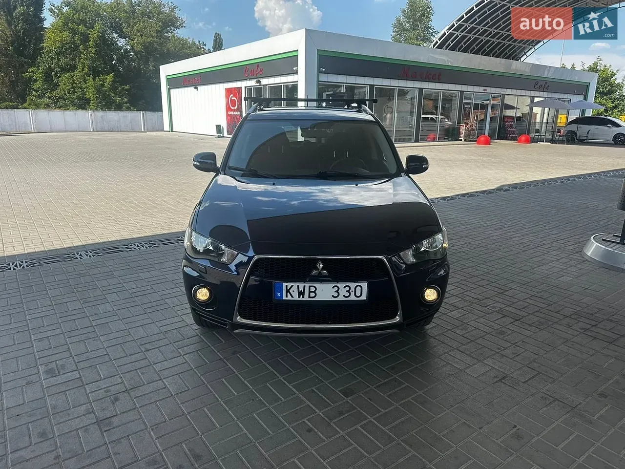 Mitsubishi Outlander Xl 2010 photo 3