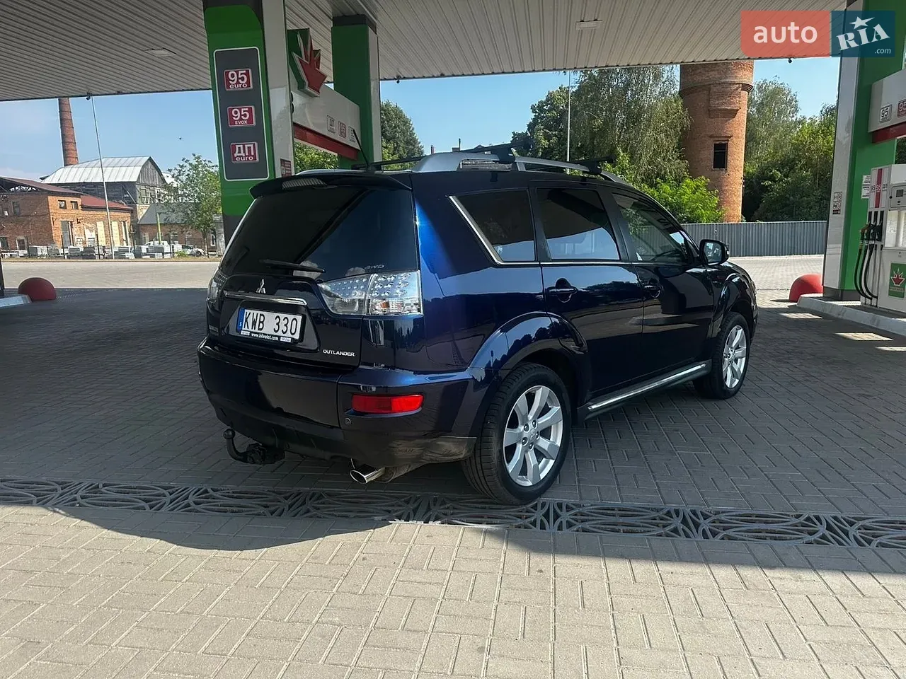 Mitsubishi Outlander Xl 2010 photo 5