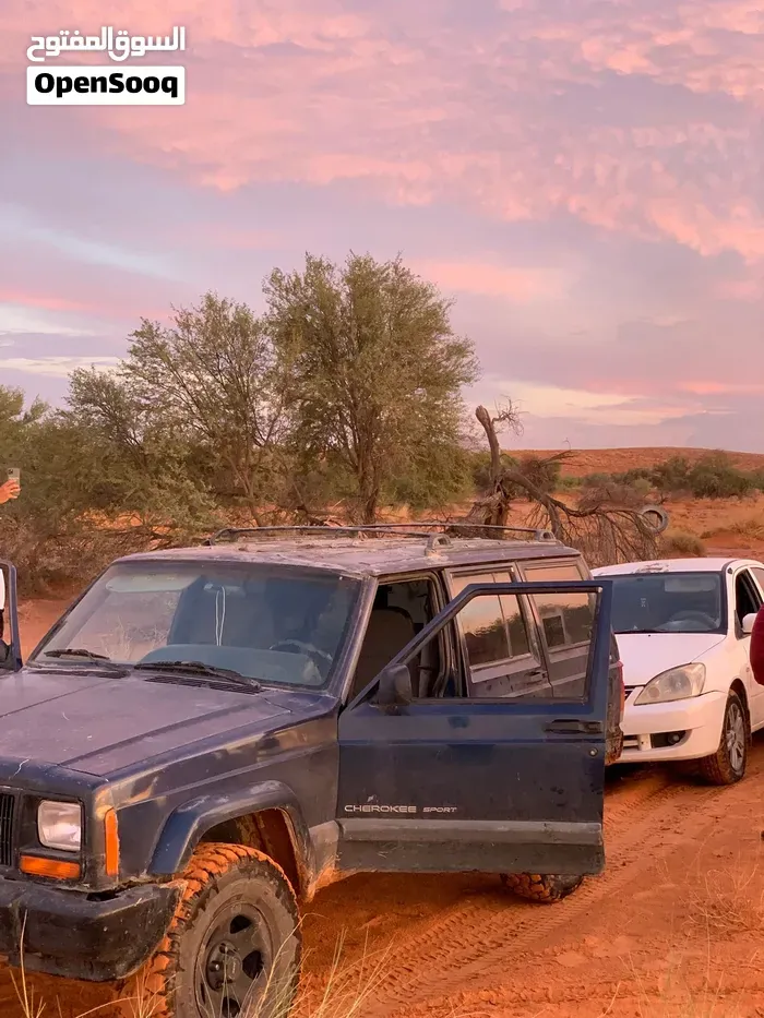 Jeep Cherokee