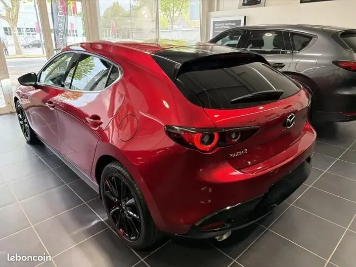 Mazda 3 2025 photo 3