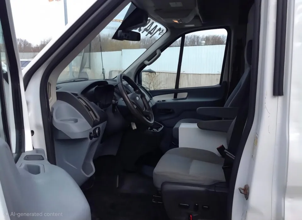 Ford Transit Cargo 2019 photo 3