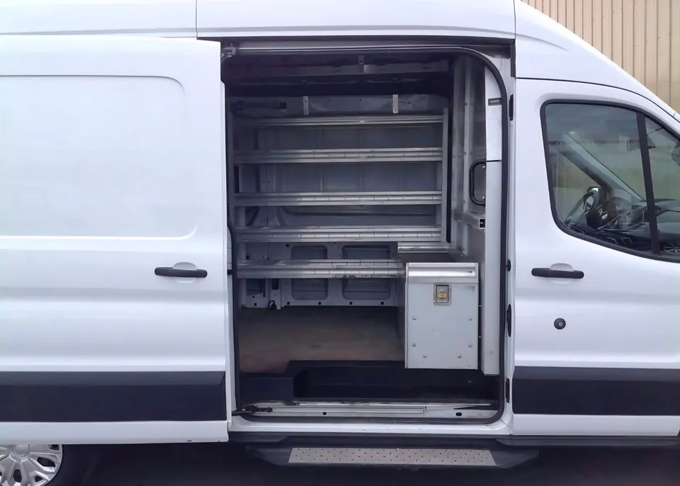 Ford Transit Cargo 2019 photo 5