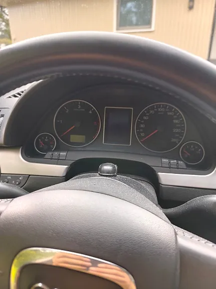 Audi A4 2008 photo 4