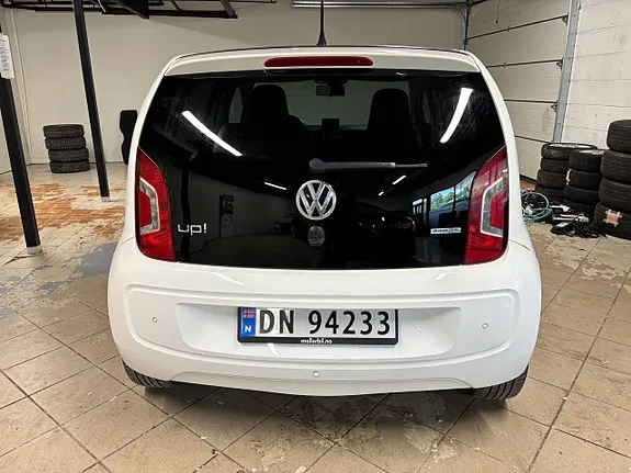 Volkswagen Up 2013 photo 4
