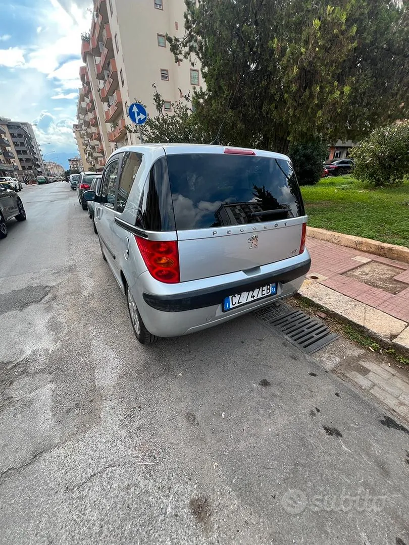 Peugeot 1007 2006 photo 4