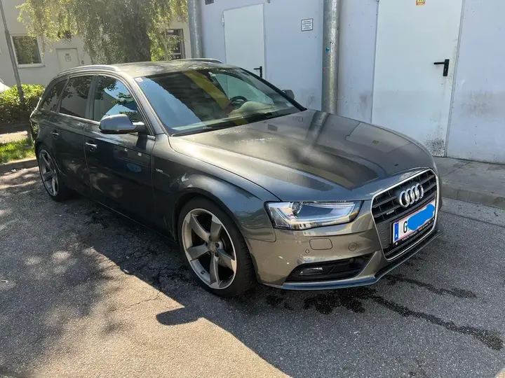 Audi A4