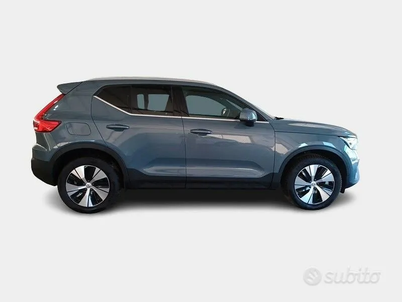 Volvo Xc40 2022 photo 3