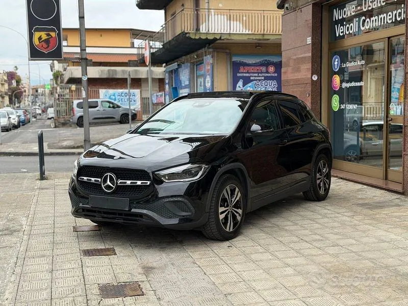 Mercedes-Benz Gla 2022 photo 2