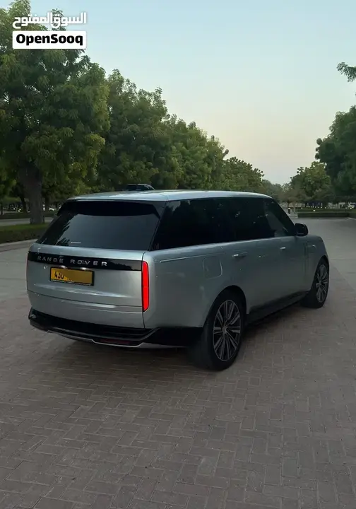Land Rover Range Rover Vogue 2024 photo 3
