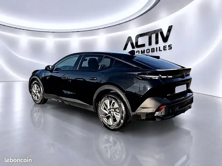 Peugeot 408 2025 photo 5