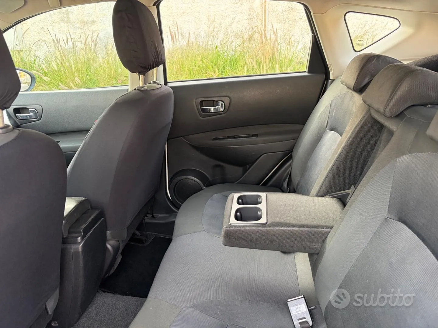 Nissan Qashqai 2012 photo 3