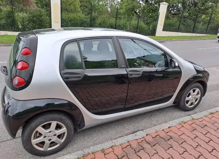 Smart Forfour 2005 photo 2