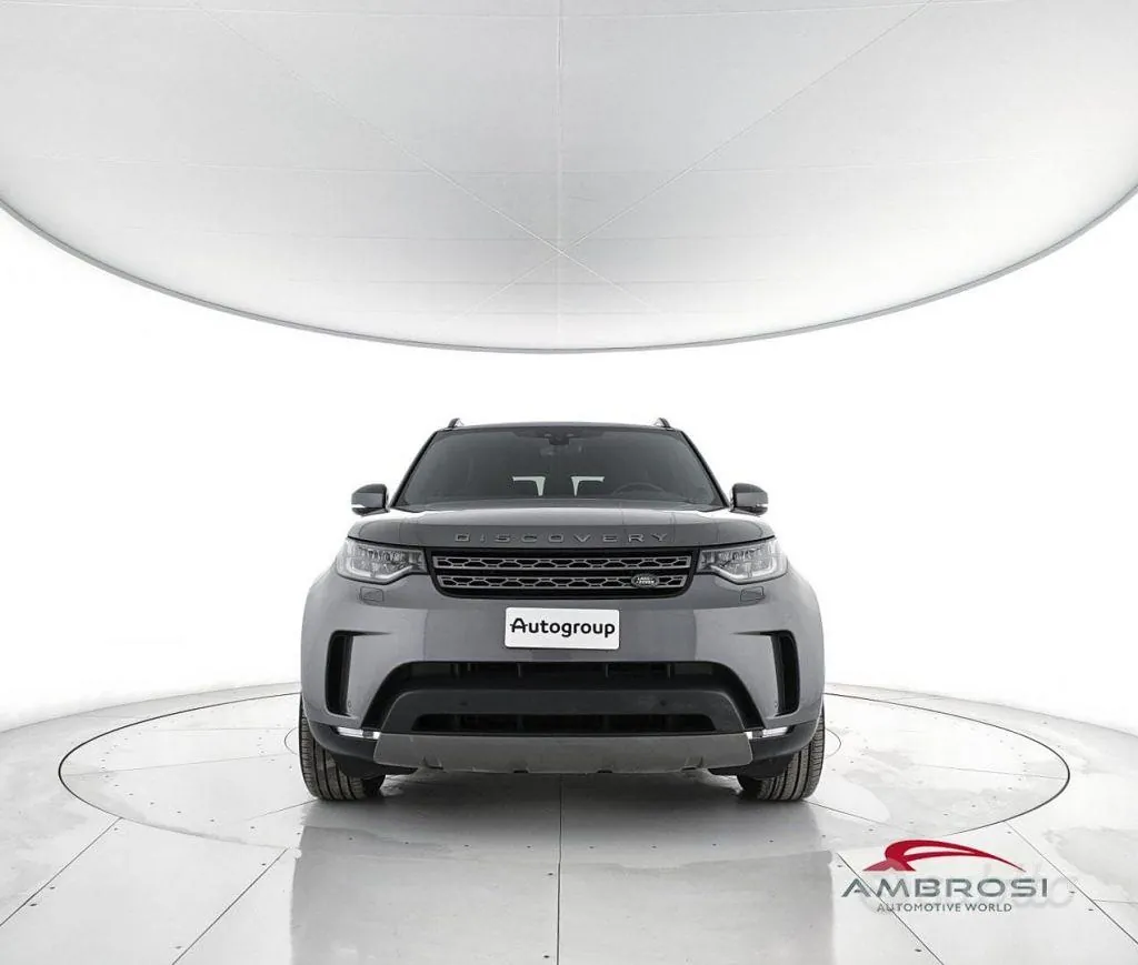 Land Rover Discovery 2018 photo 5