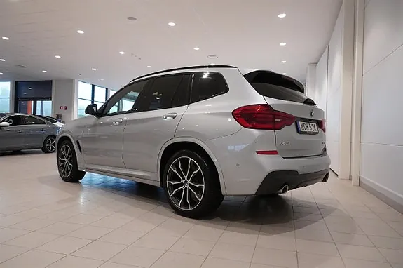 BMW X3 2019 photo 3