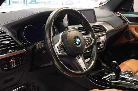 BMW X3 2019 photo 2