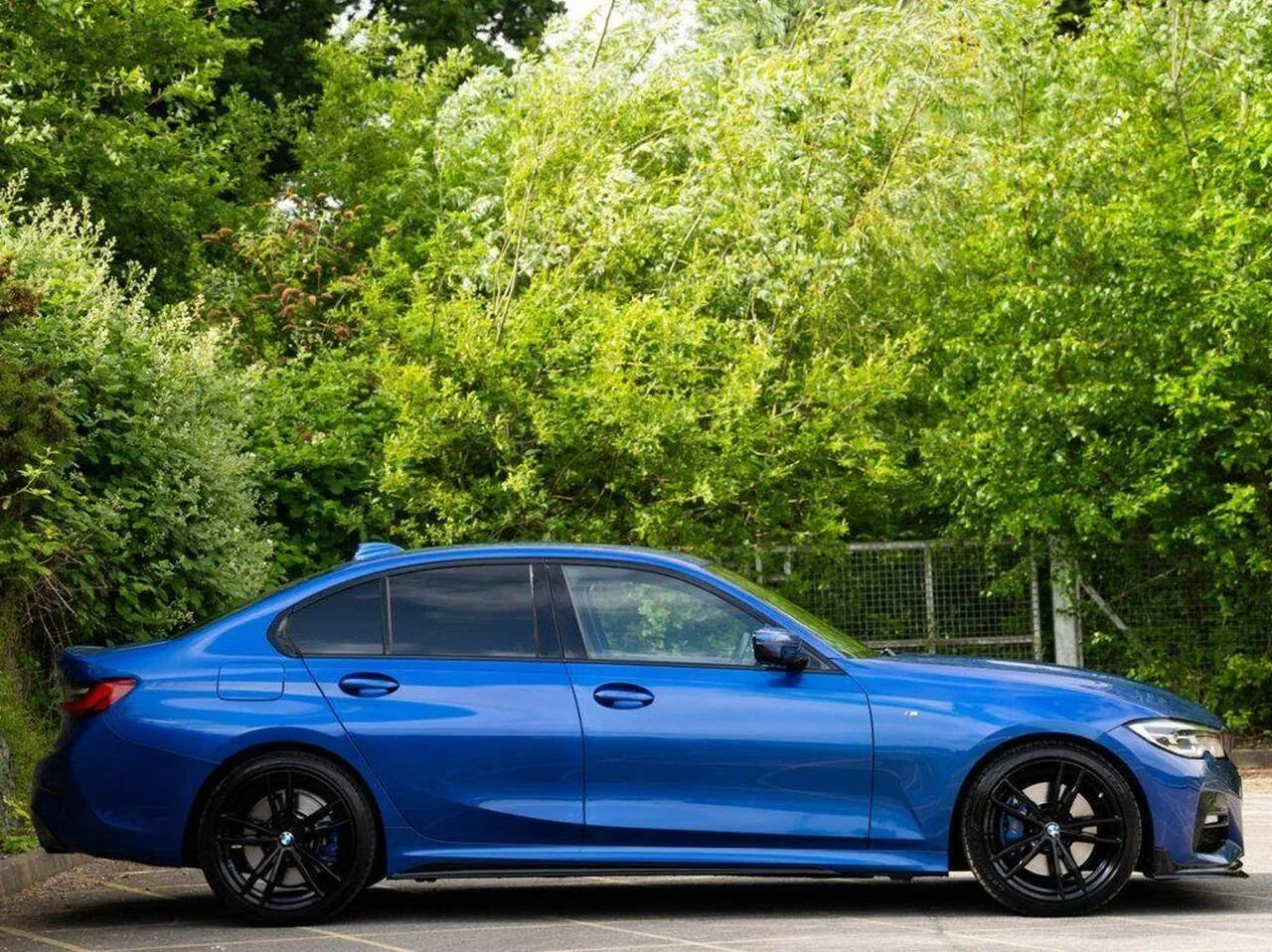 BMW 3 Series 2020 photo 5