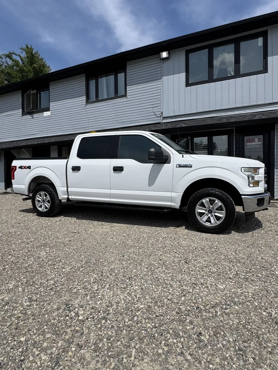 Ford F-150 2017 photo 2