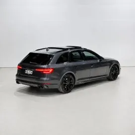 Audi S4 2017 photo 3