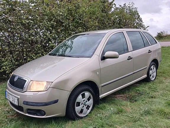 Skoda Fabia 2006 photo 5