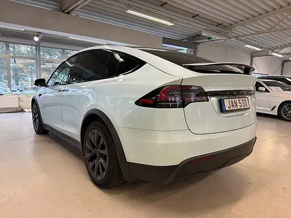 Tesla Model X 2023 photo 2