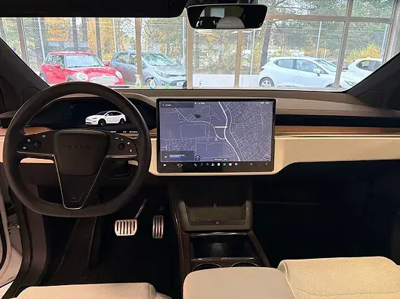 Tesla Model X 2023 photo 4