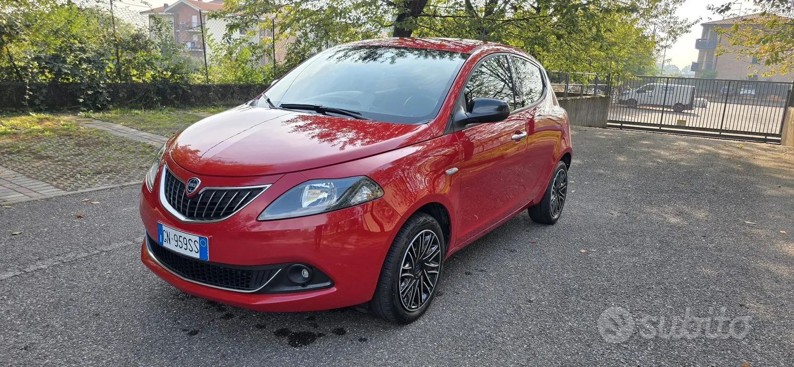 Lancia Ypsilon