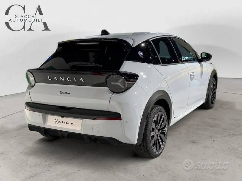 Lancia Ypsilon 2025 photo 5