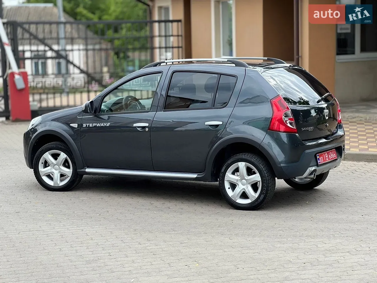 Dacia Sandero Stepway 2010 photo 5