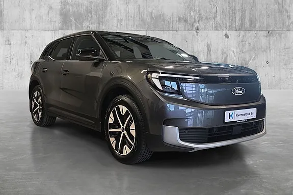 Ford Explorer 2026 photo 3