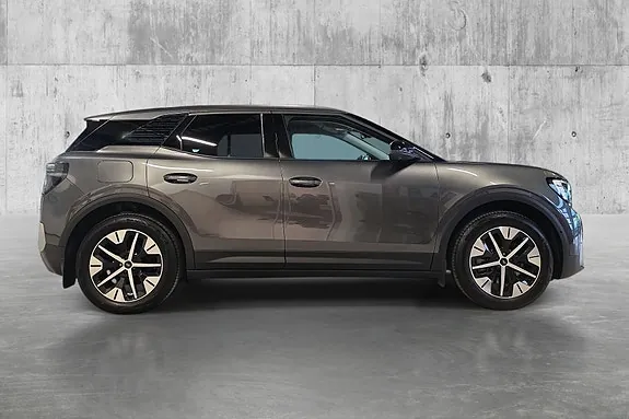 Ford Explorer 2026 photo 4