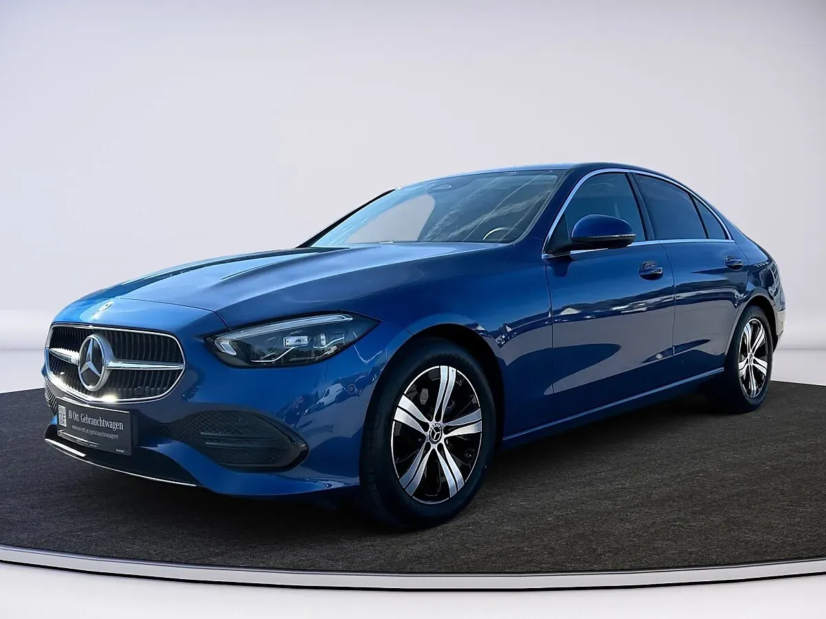 Mercedes-Benz C-Class 2026 photo 2