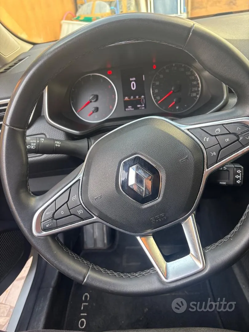 Renault Clio 2019 photo 4