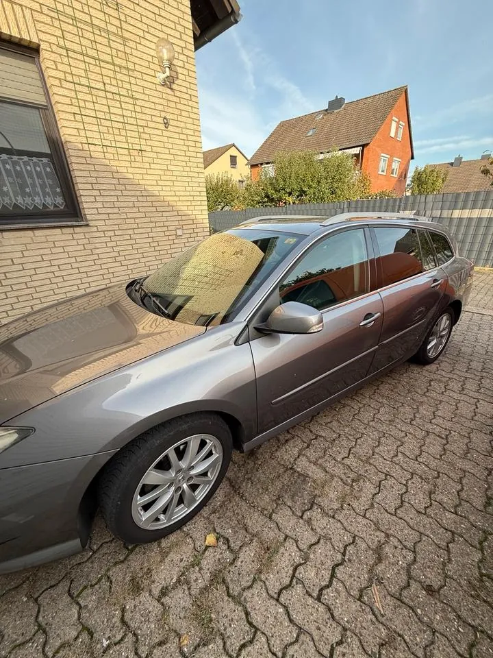 Renault Laguna