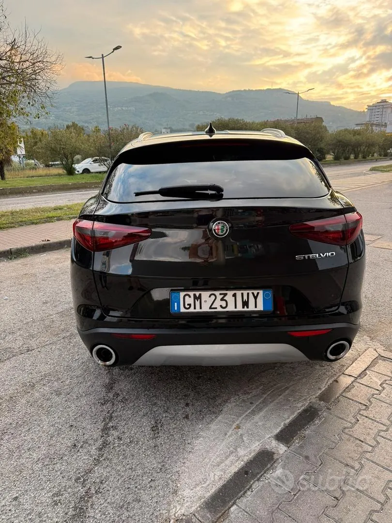 Alfa Romeo Stelvio 2019 photo 3