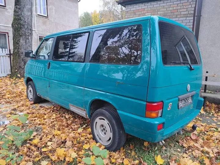 Volkswagen Multivan 1994 photo 2