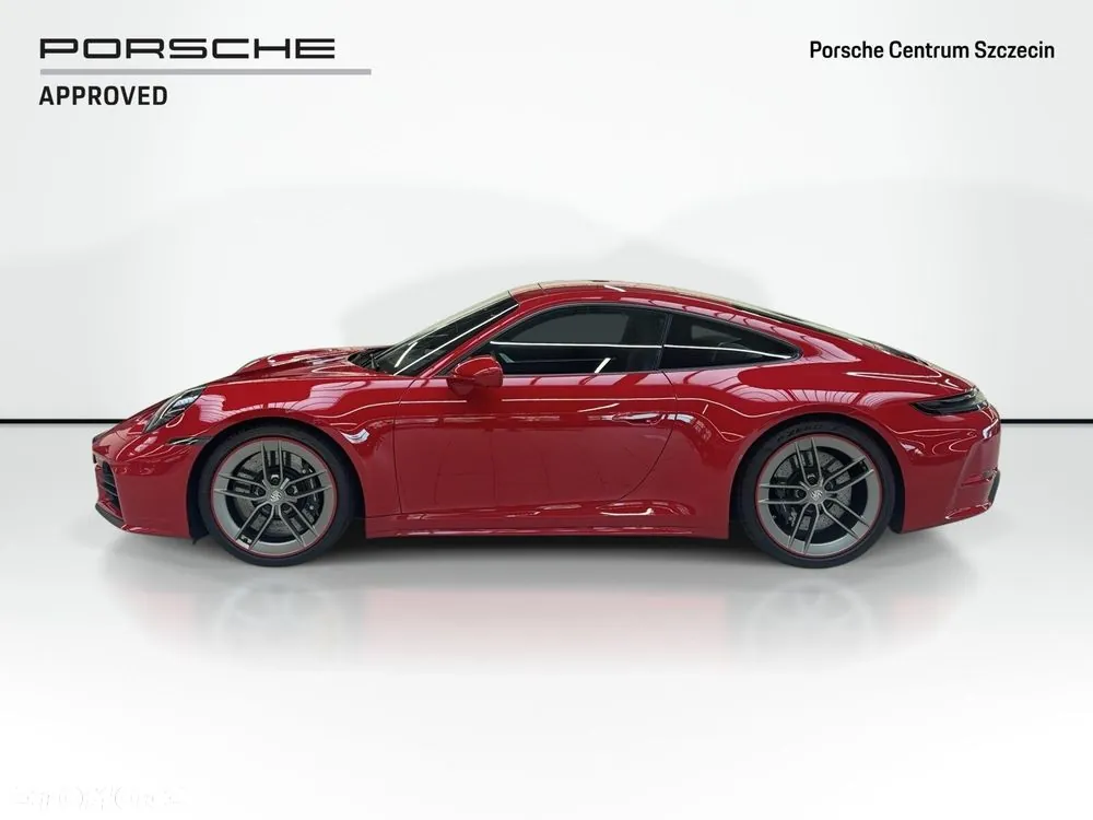 Porsche 911 2025 photo 2