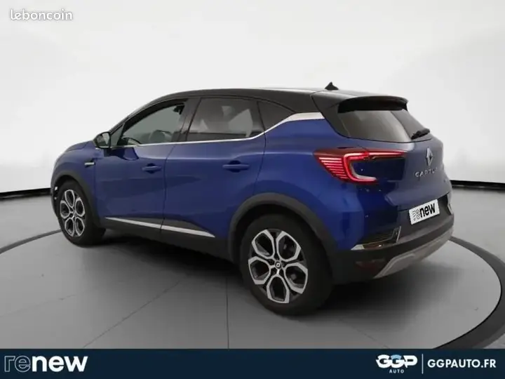 Renault Captur 2022 photo 3