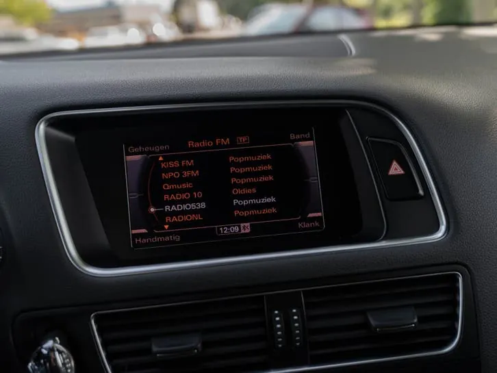 Audi Q5 2012 photo 3