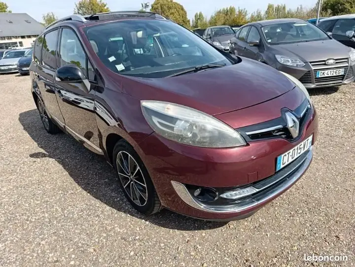 Renault Grand Scenic 2013 photo 2