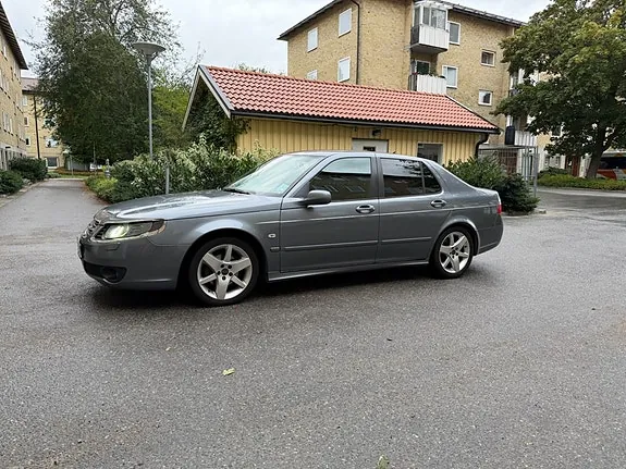 Saab 9-5